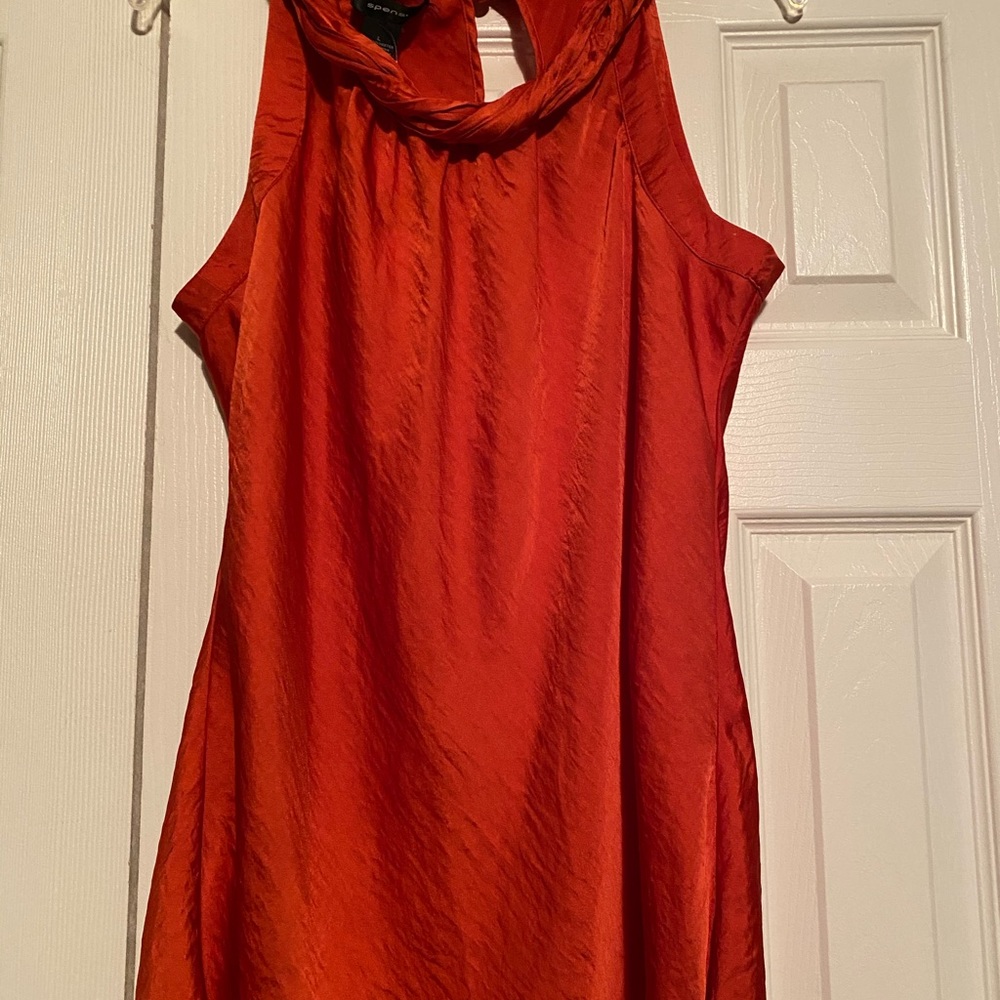 NWT. Women’s Large sleeveless Flame Orange Top.